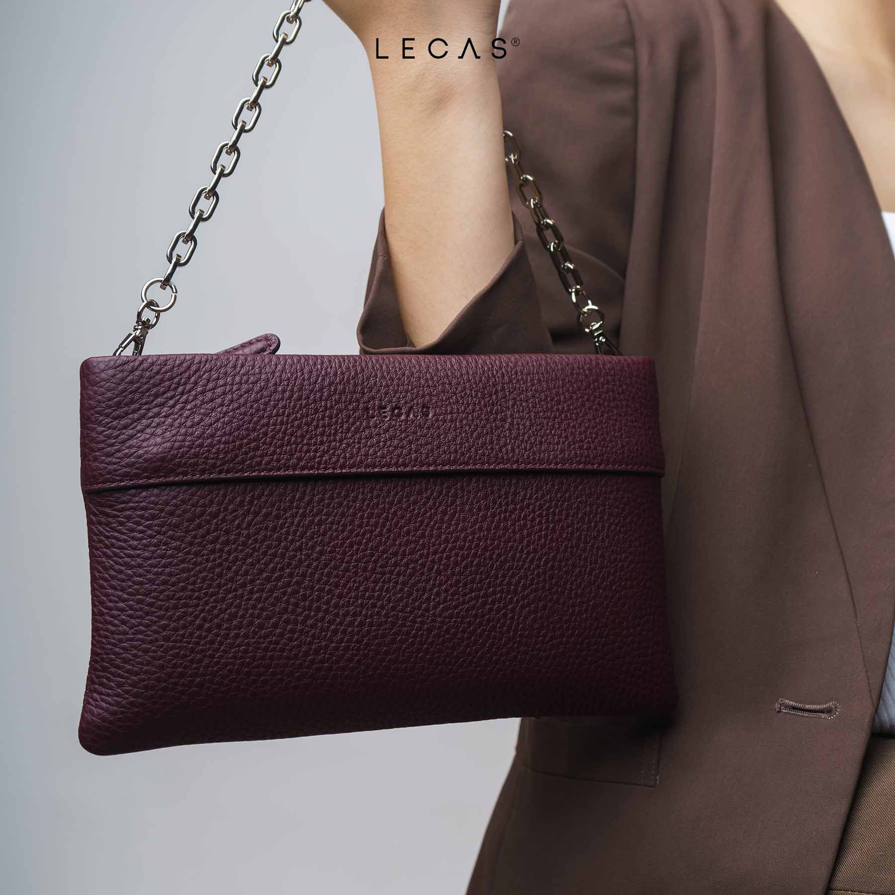 Clutch Da Mềm LUNAR Sắc Tím Mận Kết Hợp Với Dây Xích Trắng