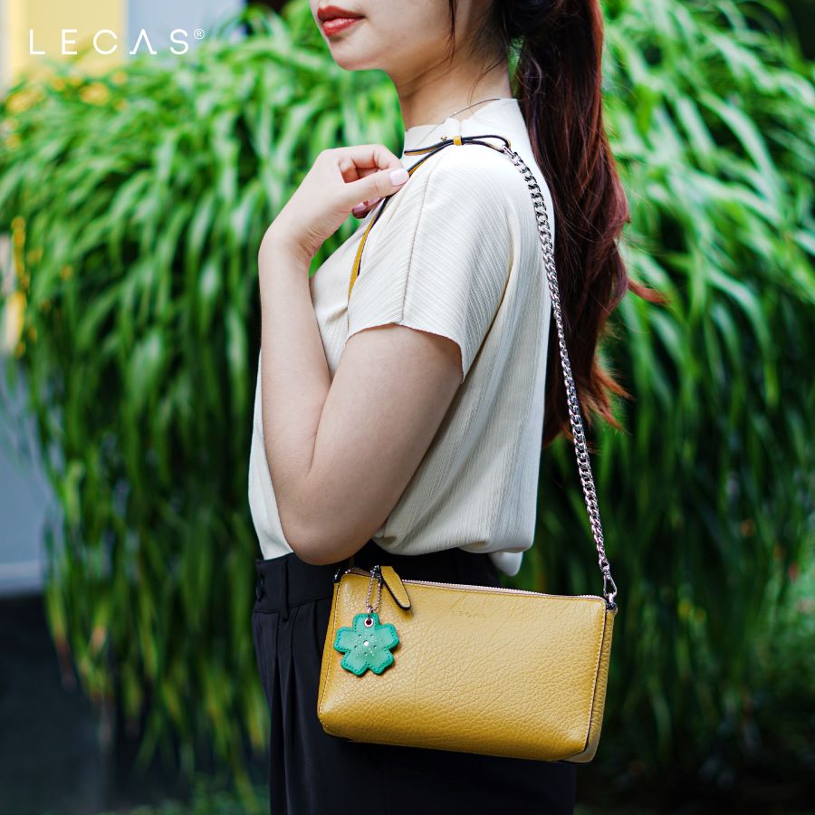 Túi Đeo Chéo NEW FIT sắc Vàng Nghệ