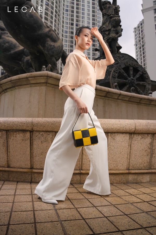 Túi Đeo Chéo BOTT180 Màu Vàng Đen