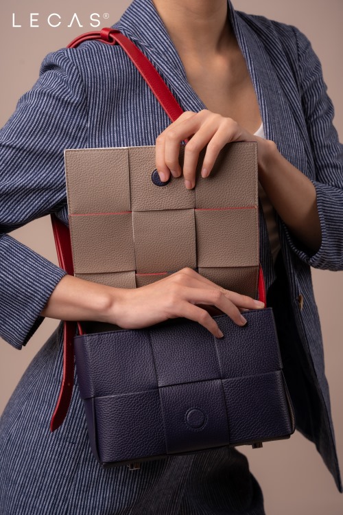 Túi Đeo Chéo BOTT210 Màu Ú Oà