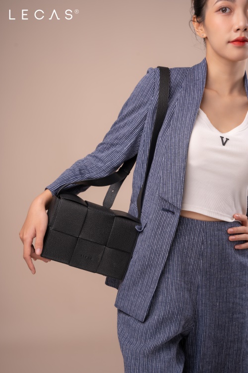 Túi Đeo Chéo BOTT210 Màu Đen