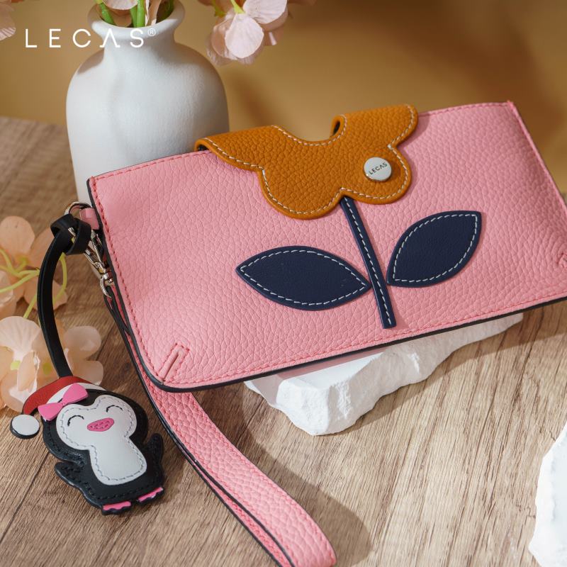 Charm Cánh Cụt
