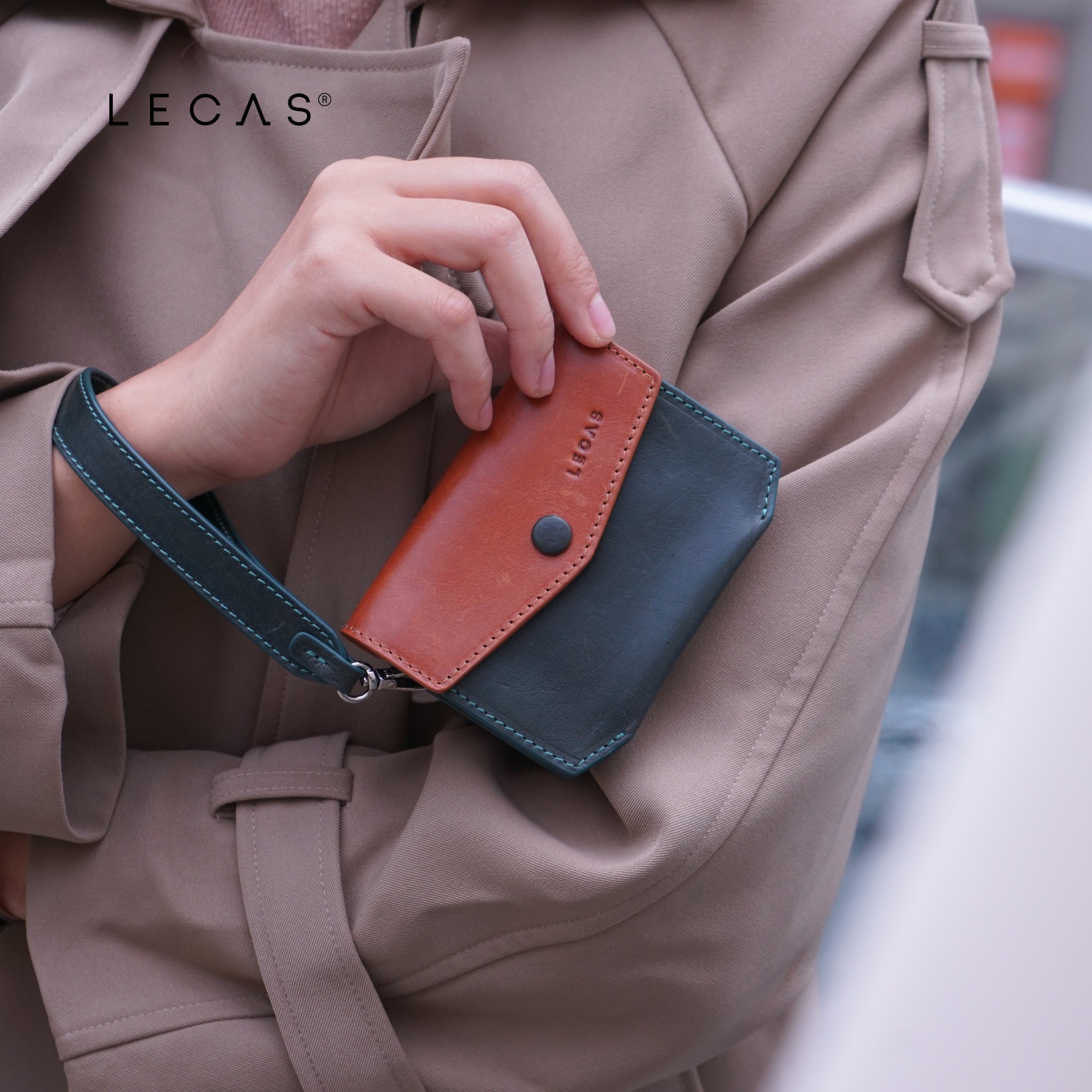 Ví Đựng Thẻ KISSY xanh lục bảo sang trọng, cổ điển