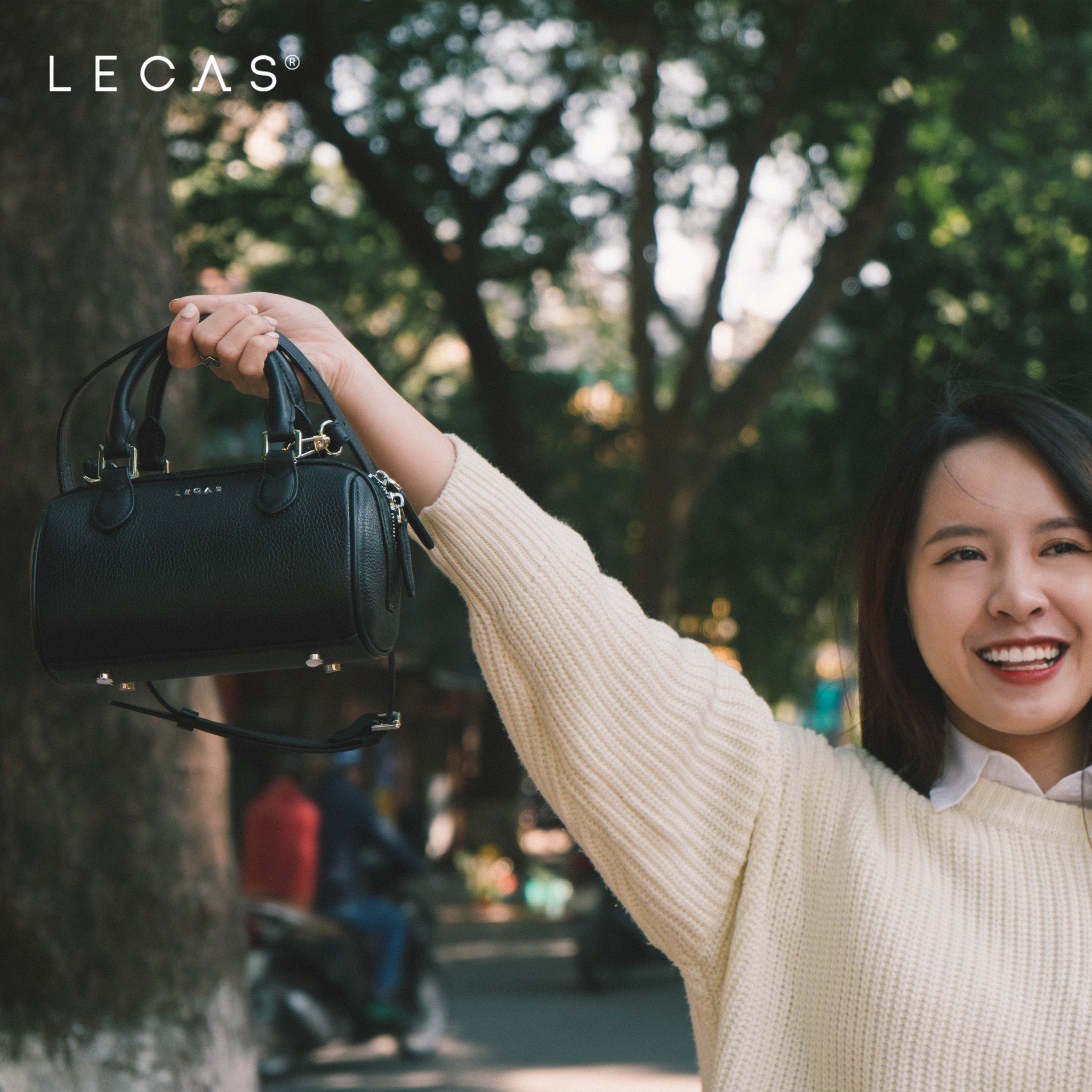 Túi Trống/Đeo chéo NHỎ đen mộc mạc, dễ phối với nhiều kiểu trang phục