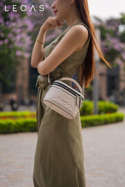 Túi xách tay/Đeo chéo XÍU ZICZAC trắng trang nhẽ, trẻ trung