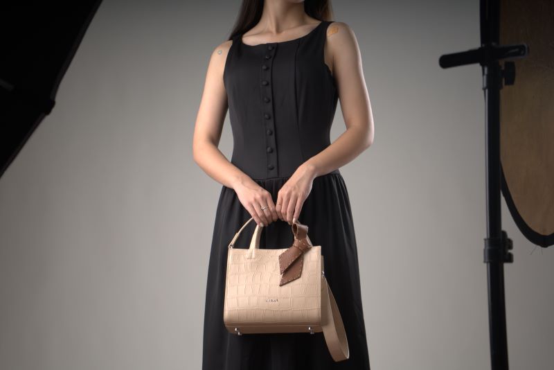 Túi Xách Tay/Đeo Vai DUDU S có thể tháo rời phụ kiện nơ tùy vào nhu cầu sử dụng