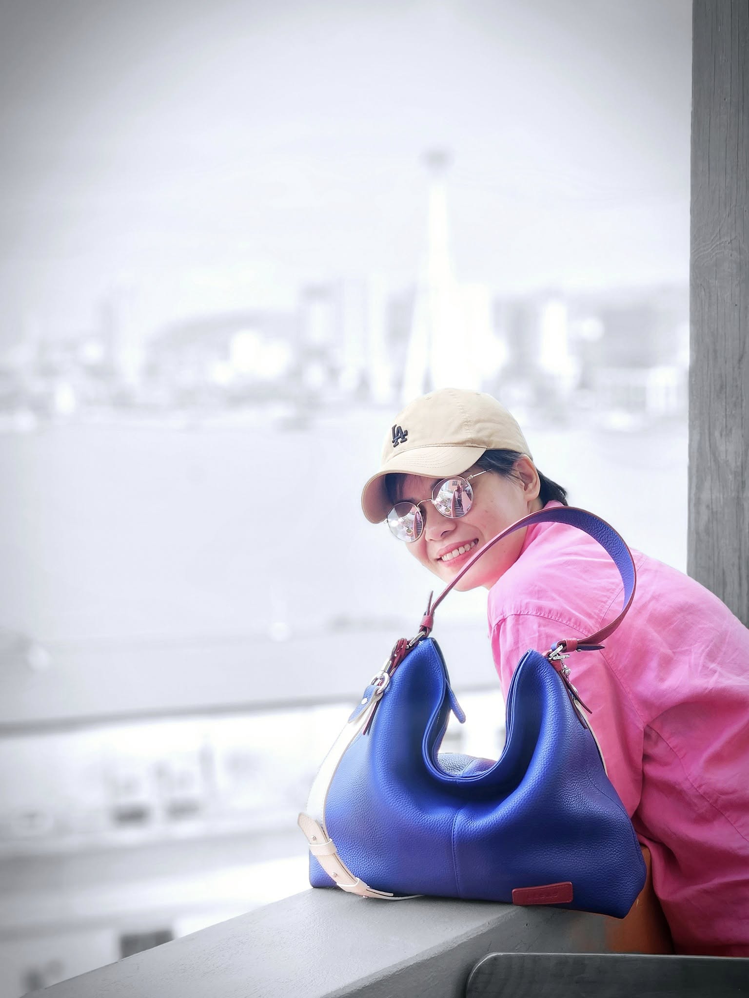 Túi Xách Sam phù hợp với những chuyến đi tự do, phóng khoáng